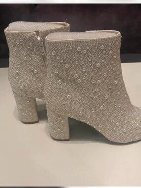 Betsy Johnson Boots